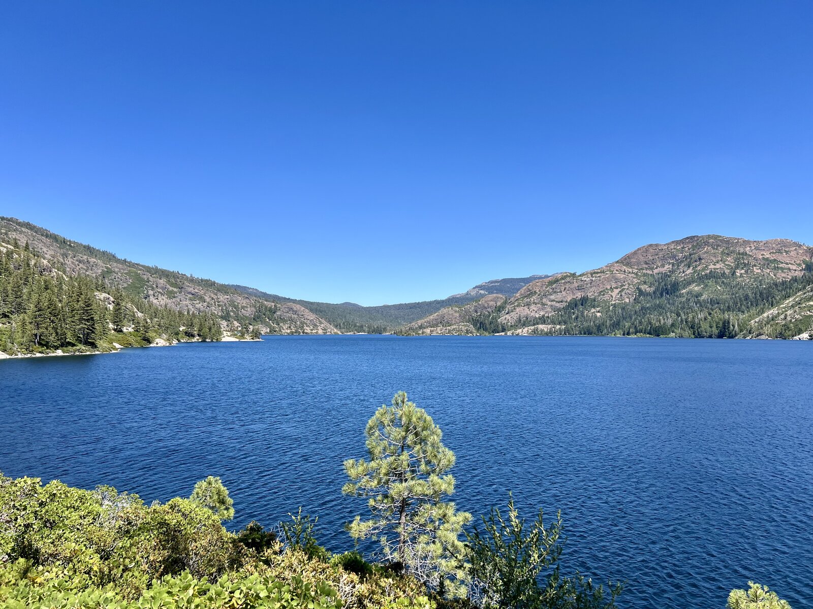 Clear Skies and a Hike Above the Lake